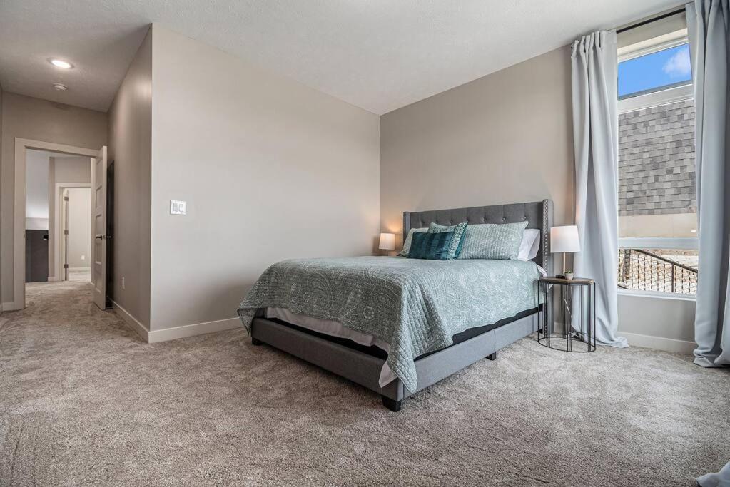 Midtown Luxury - 2 Master Suites - Near Unmc Omaha Extérieur photo